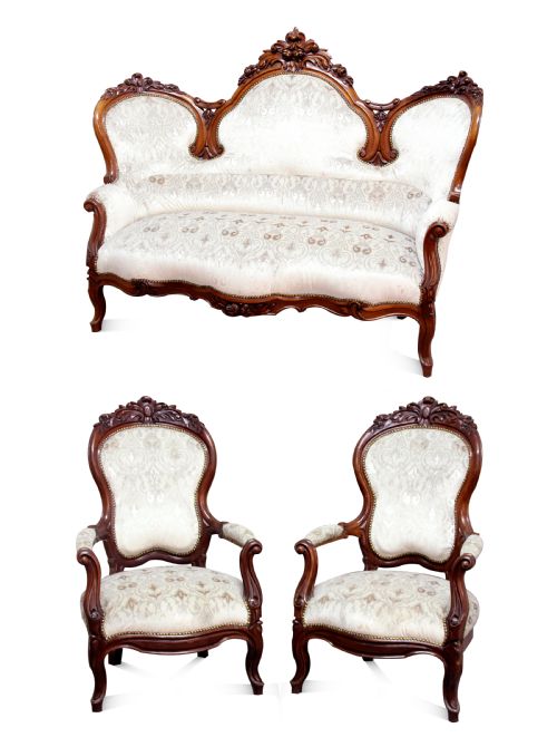 Victorian 19th-century Carved Mahogany Three-piece Salon Suite