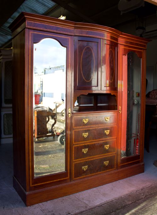 fig 1. Large Victorian Mahogany Inlaid Bow Front Wardrobe