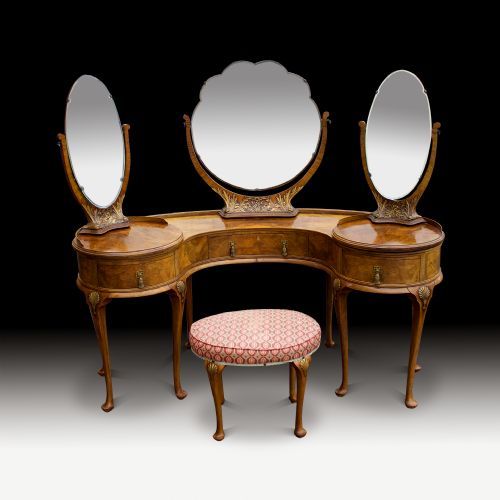 Stunning Antique Walnut Kidney Shaped Mirror Back Dressing Table & Stool