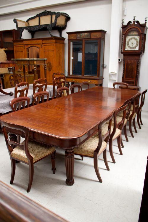 fig 1. Stunning Quality Antique Mahogany Extending Dining Table & 12 Chairs