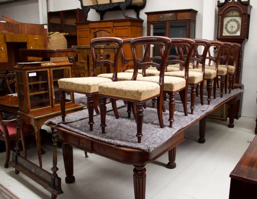 fig 3. Stunning Quality Antique Mahogany Extending Dining Table & 12 Chairs