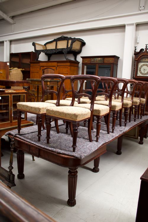 fig 4. Stunning Quality Antique Mahogany Extending Dining Table & 12 Chairs