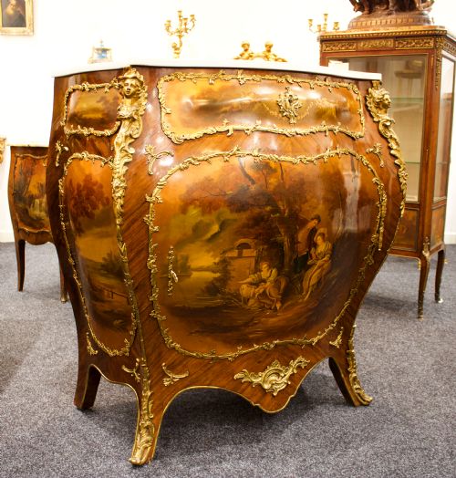 Antique French Cabinet in Kingwood with Vernis Martin Painted Panels - Late 19th Century Elegance