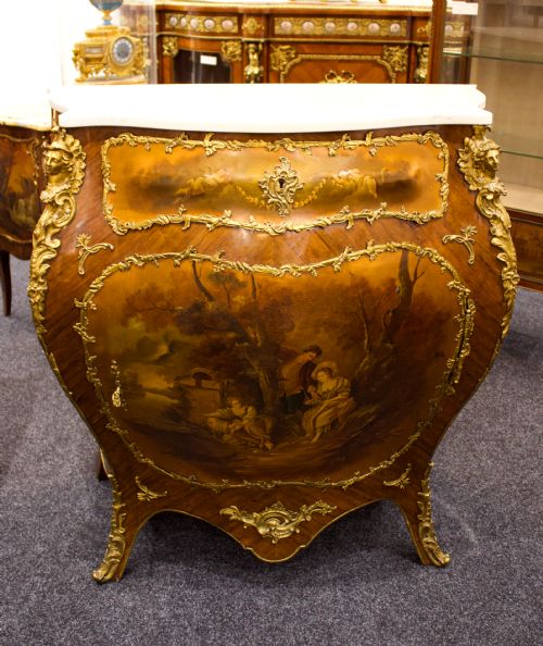 fig 1. Antique French Cabinet In Kingwood With Vernis Martin Painted Panels - Late 19th Century Elegance