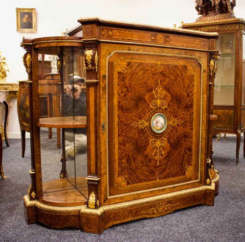 Antique 19th Century Victorian Walnut & Amboyna Side Cabinet / Credenza