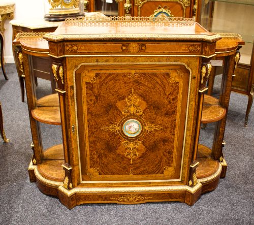 fig 2. Antique 19th Century Victorian Walnut & Amboyna Side Cabinet / Credenza