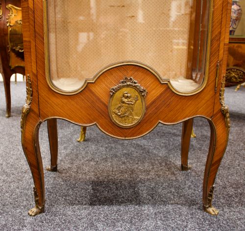 STUNNING ANTIQUE FRENCH KINGWOOD MARBLE TOP VITRINE CABINET - ADDITIONAL PHOTO 5