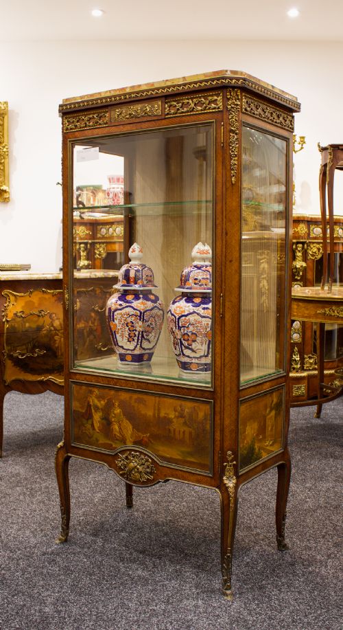 Exquisite French Vernis Martin Vitrine Display Cabinet by Francois Linke