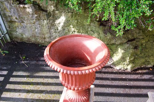 PAIR OF ANTIQUE CAST IRON URNS ON STONE BASES - ADDITIONAL PHOTO 5