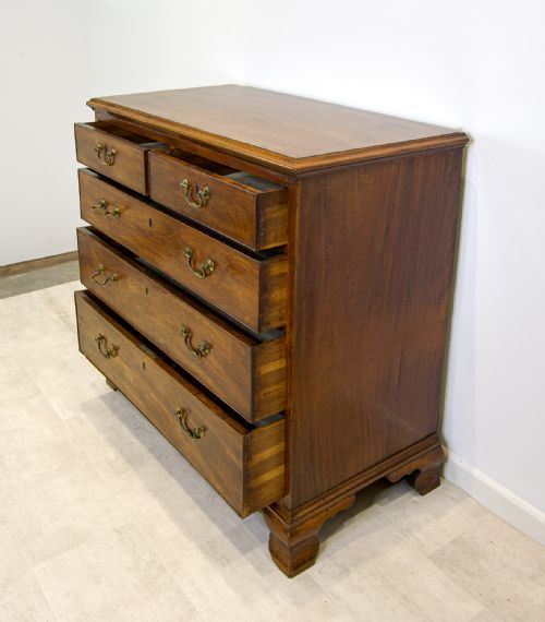 fig 2. Antique Georgian Mahogany Chest of Drawers — c.1820