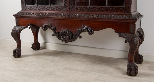 fig 2. Fine 19th Century Carved Mahogany Chippendale Style Display Cabinet