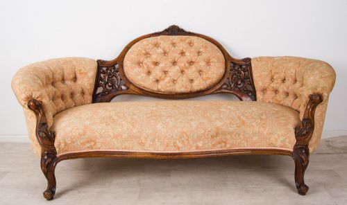 ANTIQUE VICTORIAN CARVED WALNUT 3 PIECE SUITE SETTEE PAIR OF CHAIRS - ADDITIONAL PHOTO 4