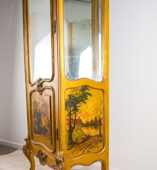 ANTIQUE FRENCH GILTWOOD DISPLAY CABINET VITRINE WITH PAINTED PANELS - ADDITIONAL PHOTO 7