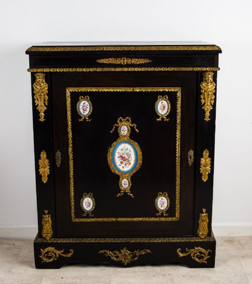 ANTIQUE FRENCH EBONISED ORMOLU MOUNTED CABINET WITH SEVRES STYLE PORCELAIN PLAQUES - ADDITIONAL PHOTO 1