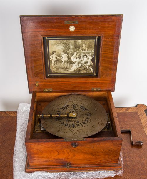fig 1. Antique Victorian Music Box with 11 Discs Working