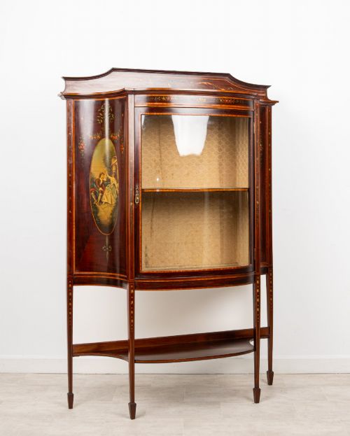 ANTIQUE EDWARDIAN MAHOGANY BOW FRONT DISPLAY CABINET WITH HAND PAINTED PANELS C1900 - ADDITIONAL PHOTO 1