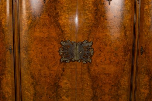 ANTIQUE BURR WALNUT COCKTAIL CABINET C19251935 - ADDITIONAL PHOTO 8