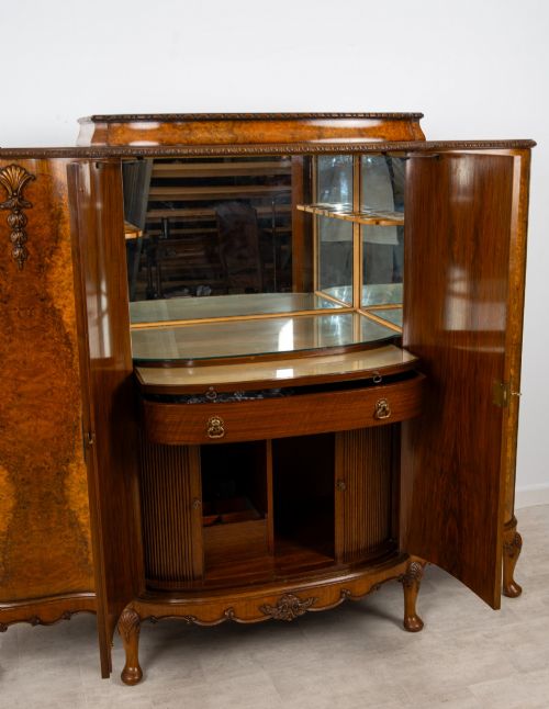 ANTIQUE BURR WALNUT COCKTAIL CABINET C19251935 - ADDITIONAL PHOTO 9