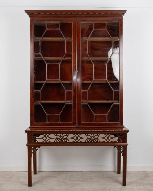 ANTIQUE CARVED MAHOGANY ASTRAGAL GLAZED BOOKCASE ON STAND C1880