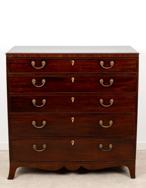 ANTIQUE 19TH CENTURY MAHOGANY SHERATON STYLE CHEST OF DRAWERS C1860 - ADDITIONAL PHOTO 1