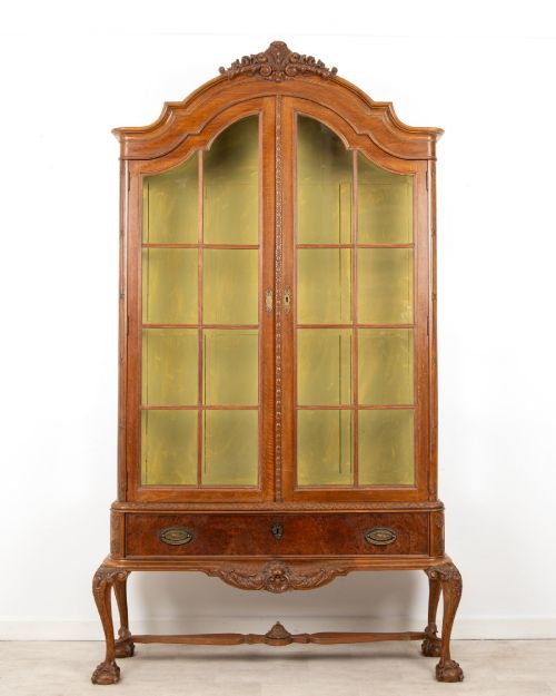 ANTIQUE QUEEN ANNE REVIVAL WALNUT DISPLAY CABINET BOOKCASE C1900