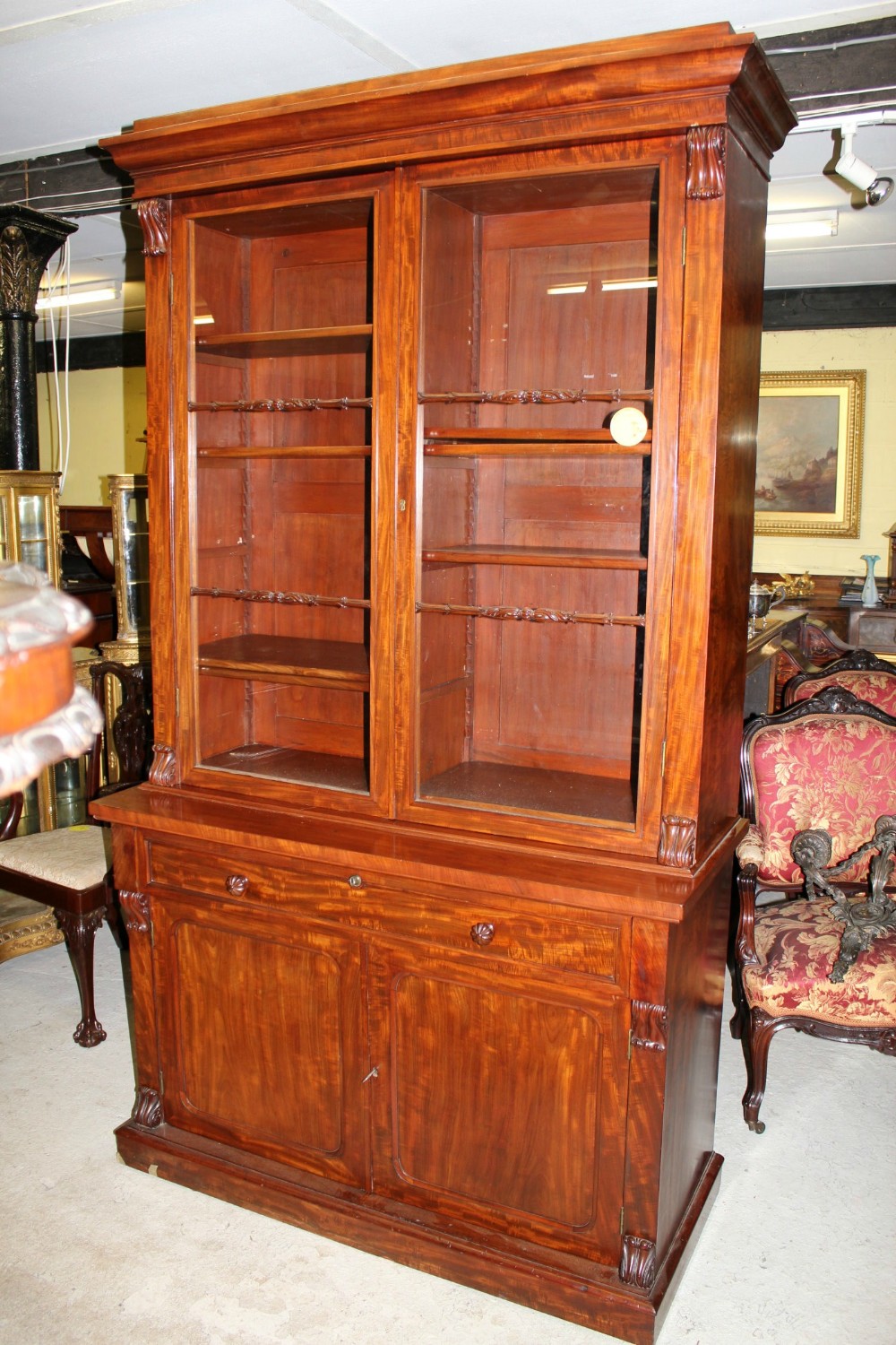 A WILLIAM IV MAHOGANY 2 DOOR SECRETAIRE BOOKCASE
