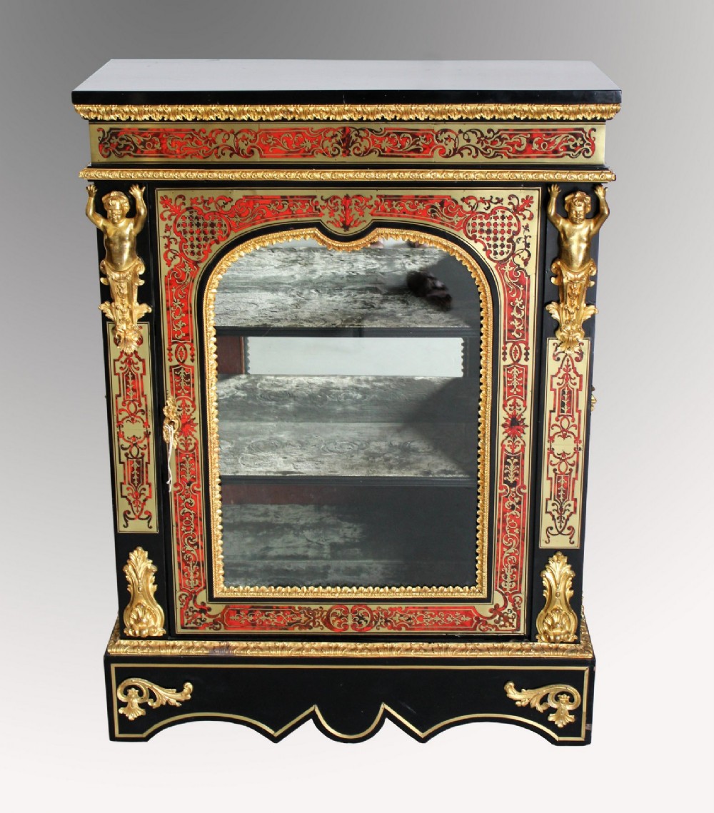 A BEAUTIFUL EBONISED AND BOULLE SIDE CABINET WITH GILT BRONZE MOUNTS