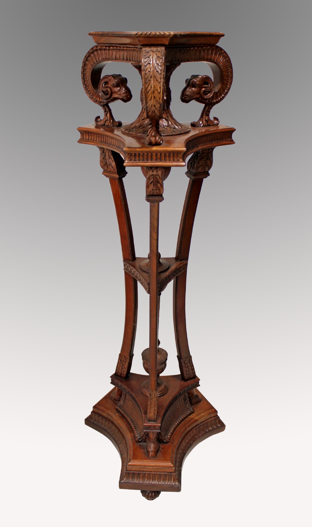 A BEAUTIFUL EDWARDIAN CARVED MAHOGANY TORCHIERE STAND