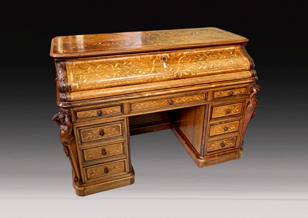 A VERY BEAUTIFUL 19TH CENTURY MARQUETRY DESK