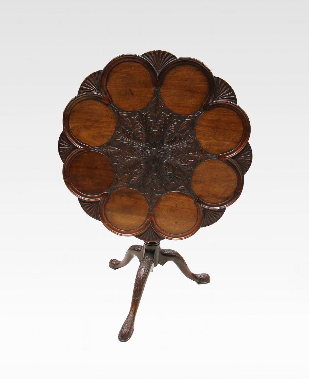 A BEAUTIFUL QUALITY MAHOGANY CARVED TILT TOP TABLE STAMPED EDWARDS AND ROBERTS