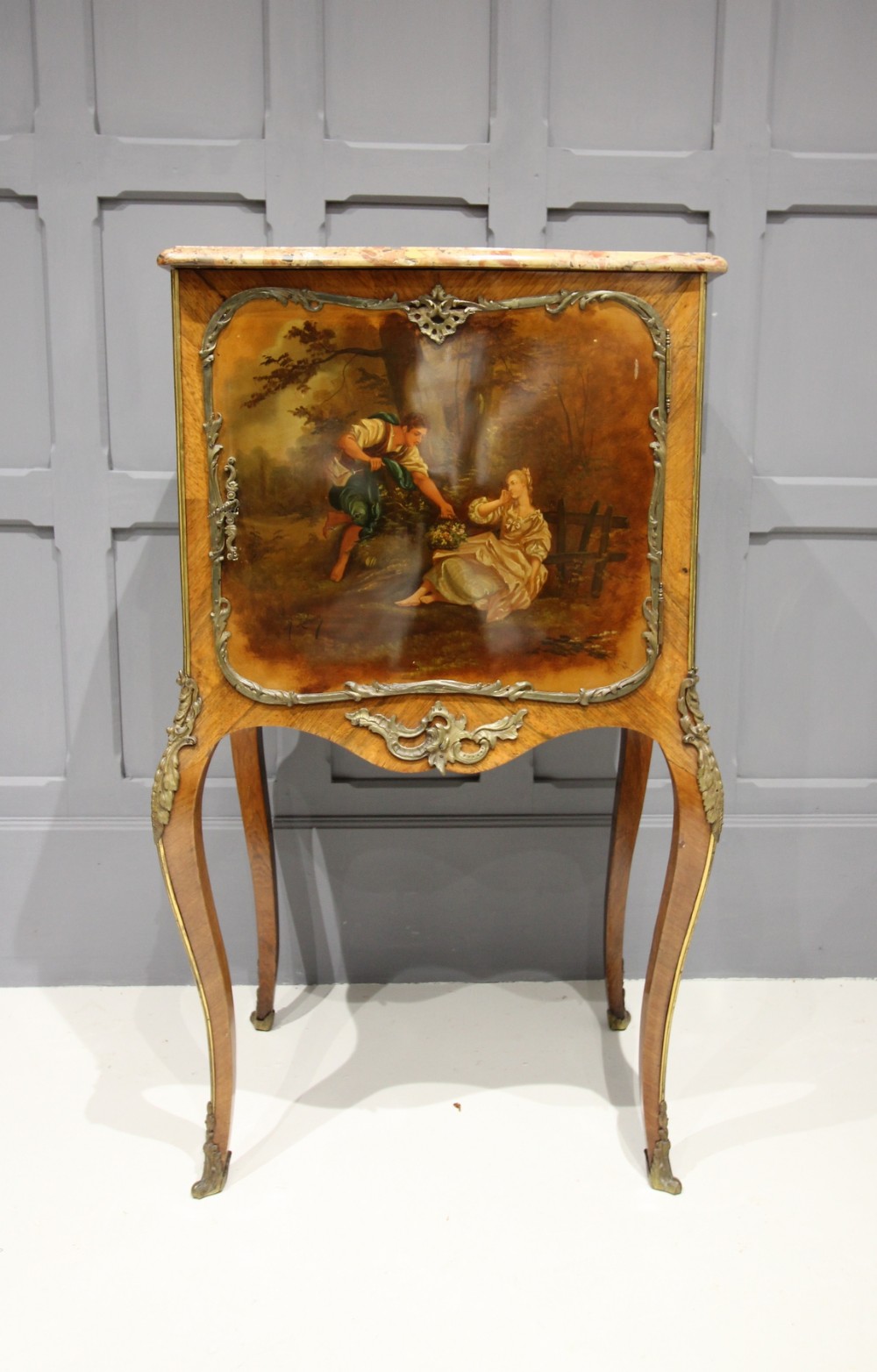 A FRENCH MARBLE TOP KINGWOOD VERNIS MARTIN COMMODE 