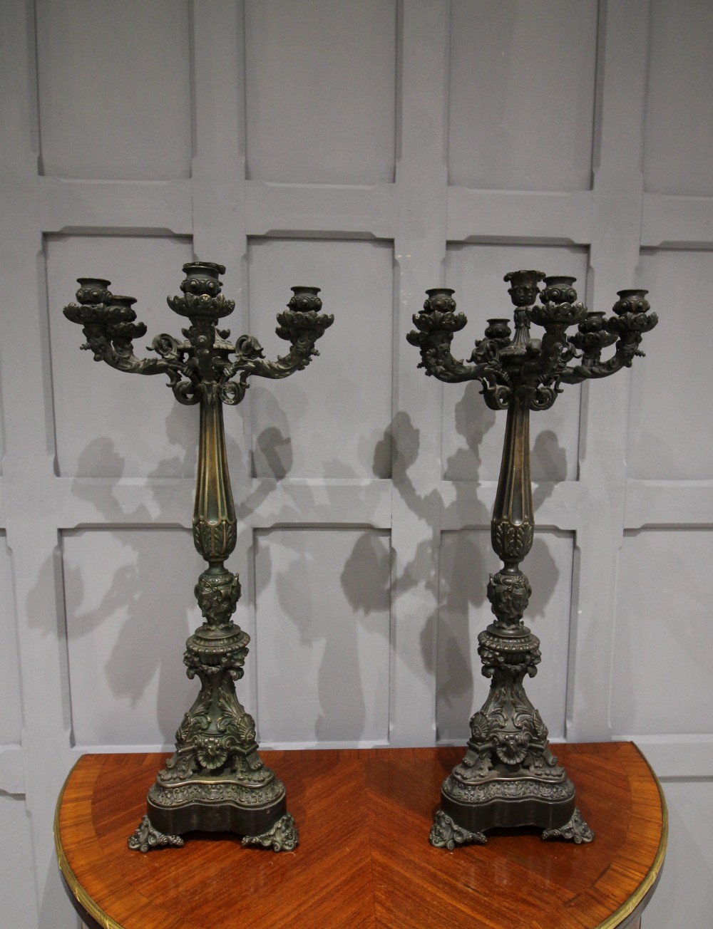 A PAIR OF BRONZE CANDELABRAS IN THE BAROQUE STYLE 