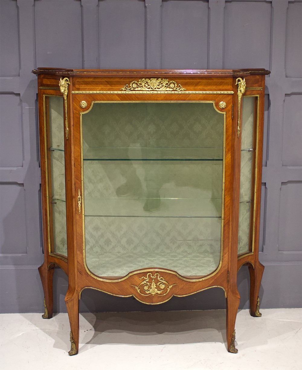 A LOVELY SIZED FRENCH GILT METAL MOUNTED SIDE CABINET 
