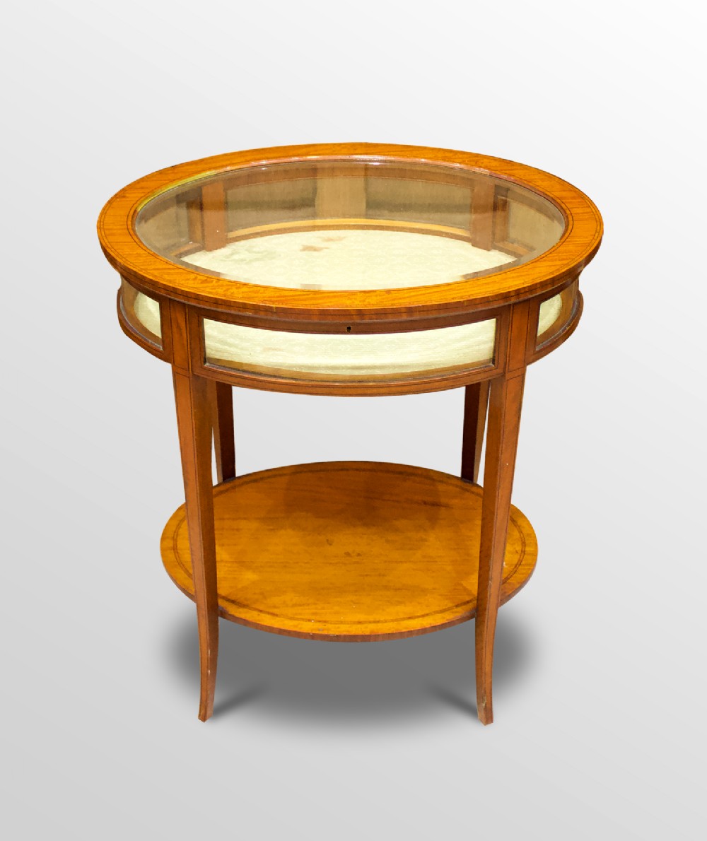 AN EDWARDIAN SATINWOOD BIJOUTERIE TABLE