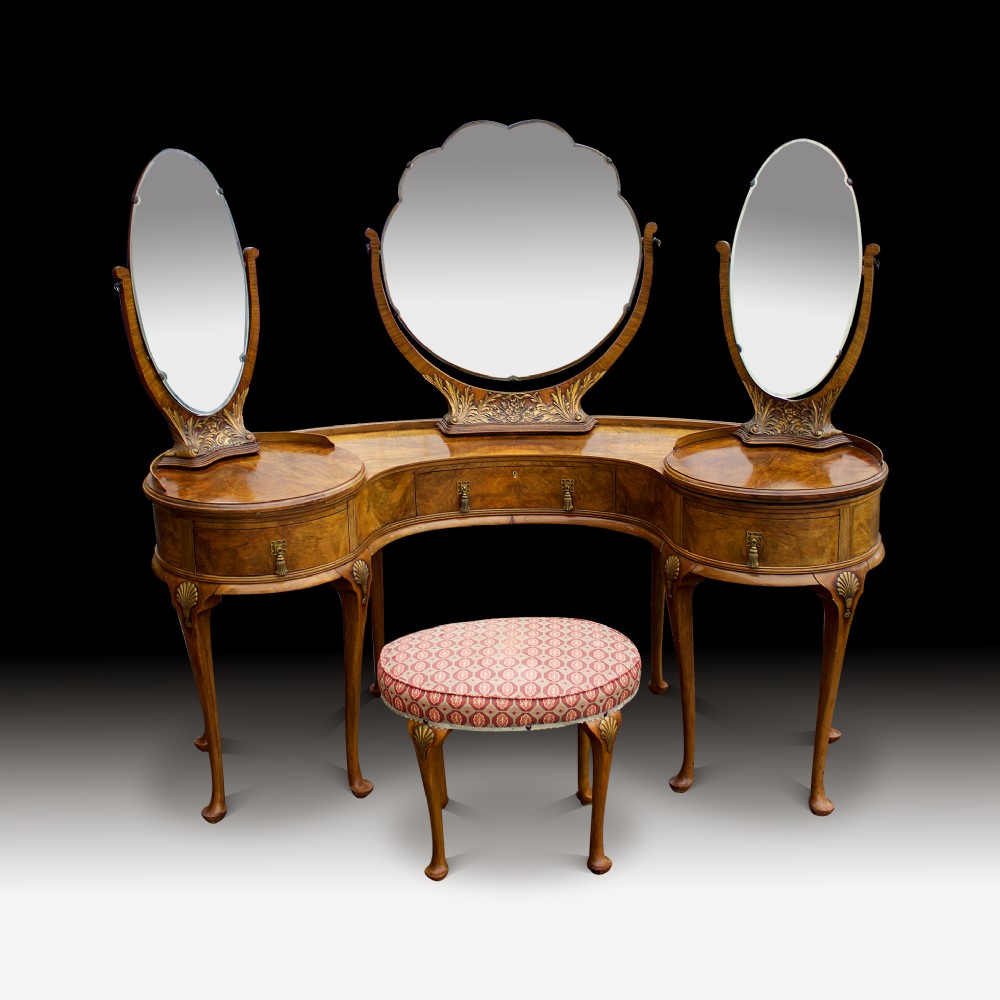 Stunning Antique Walnut Kidney Shaped Mirror Back Dressing Table & Stool