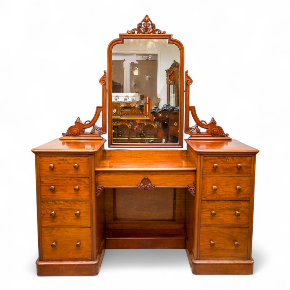 Antique Mahogany Mirror Back Dressing Table 