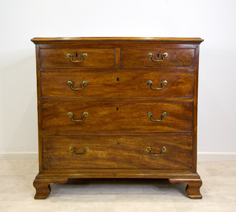 Antique Georgian Mahogany Chest of Drawers — c.1820