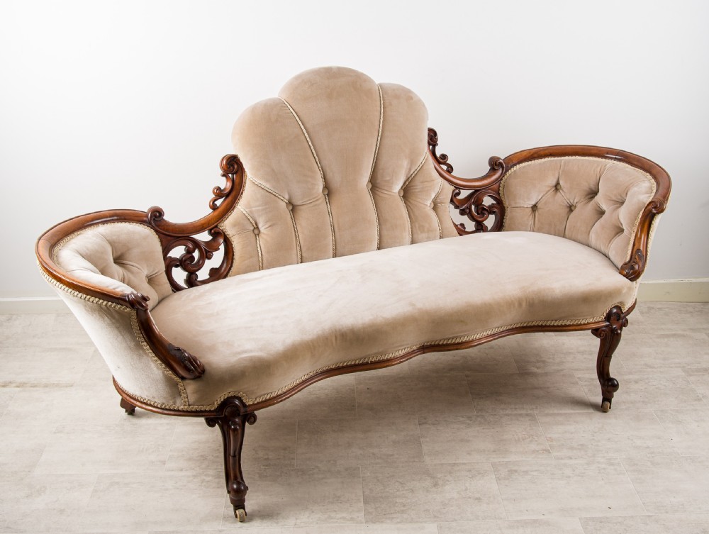 Antique Victorian Carved Walnut Settee - c.1880 View VIII