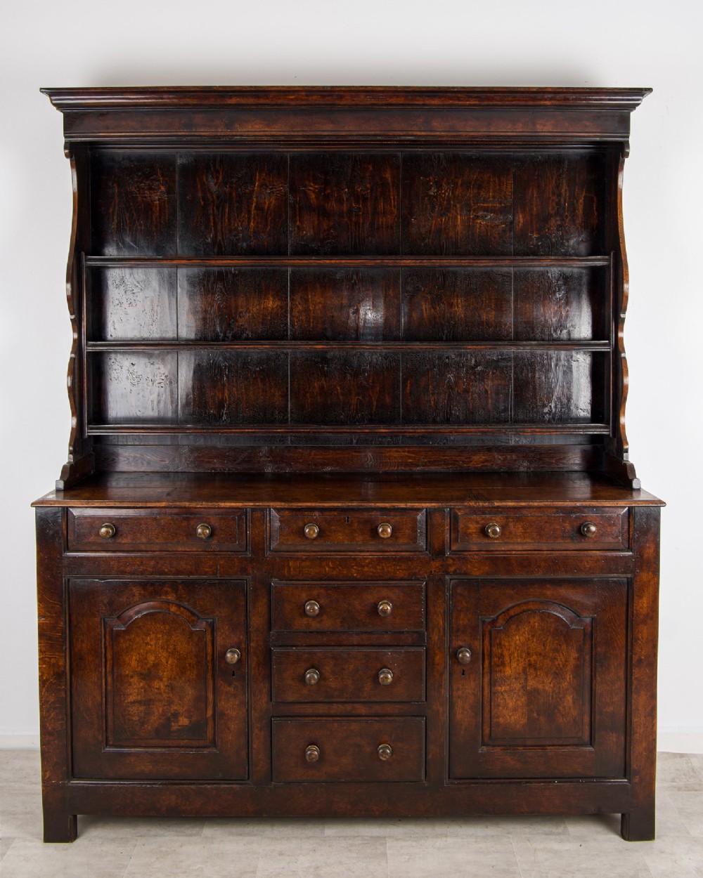 Large Antique English Oak Dresser with Plate Rack – 20th Century Country House Farmhouse Sideboard