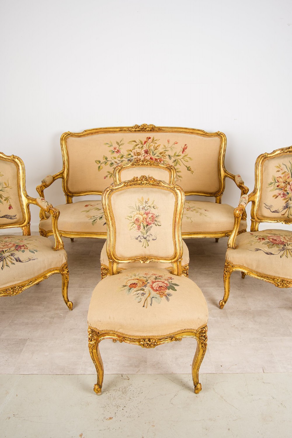 Antique French Louis XV Giltwood Salon Suite with Sofa & 4 Chairs - Decorated Floral Upholstery c.1900 View III