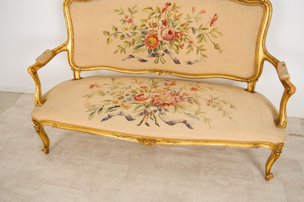 Antique French Louis XV Giltwood Salon Suite with Sofa & 4 Chairs - Decorated Floral Upholstery c.1900 View VI