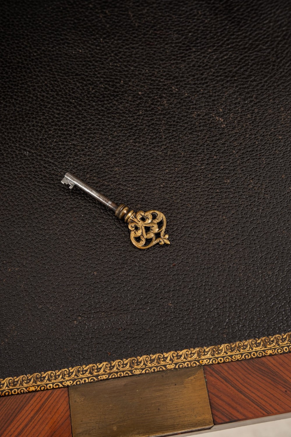 A French Louis XV style kingwood secretaire a abattant on cabriole legs, decorated with gilt bronze mounts and a hand-painted Vernis Martin scene on the fall-front flap. View XII