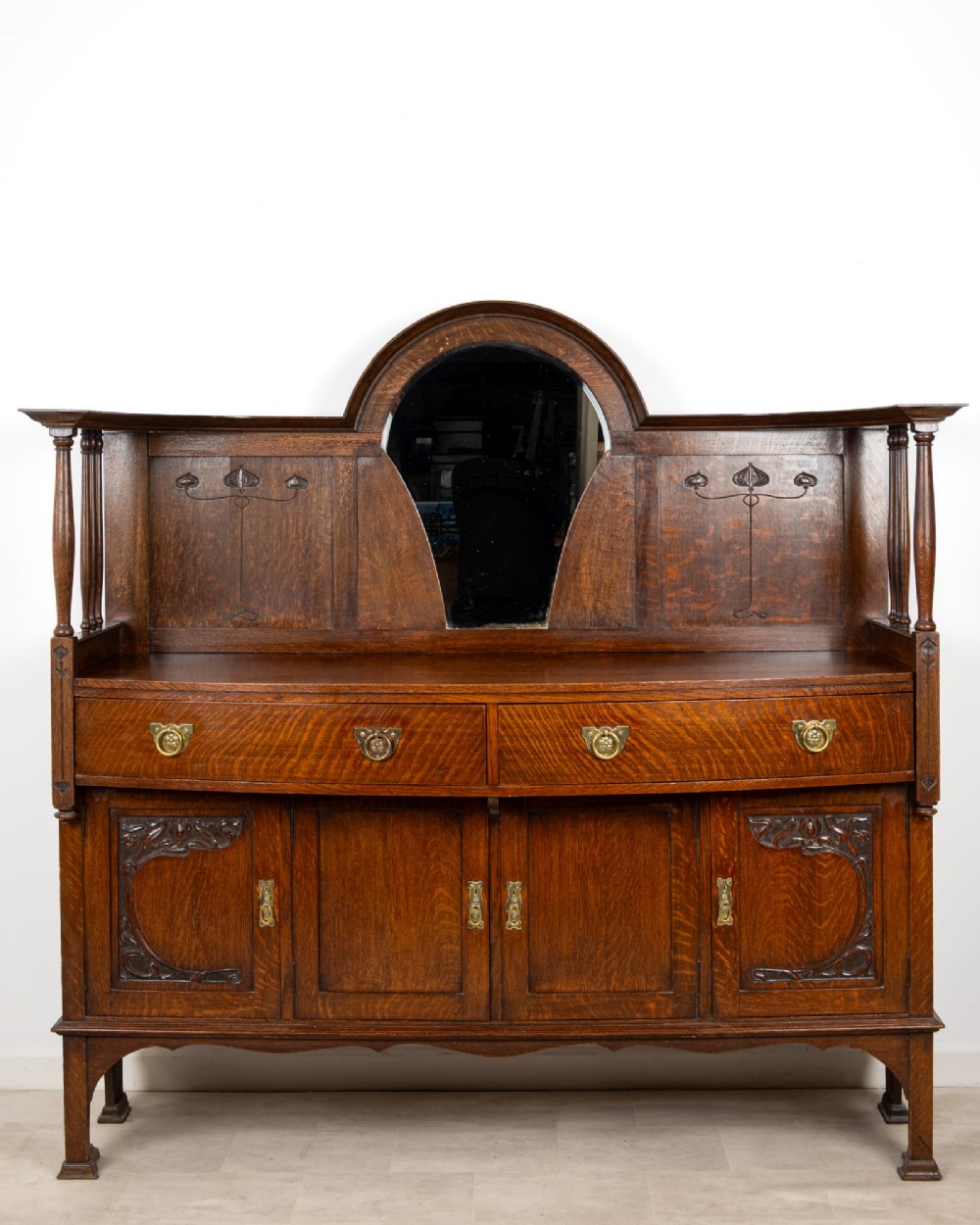 Antique Arts & Crafts Oak Sideboard with Mirror & Art Nouveau Detail c.1900 View II