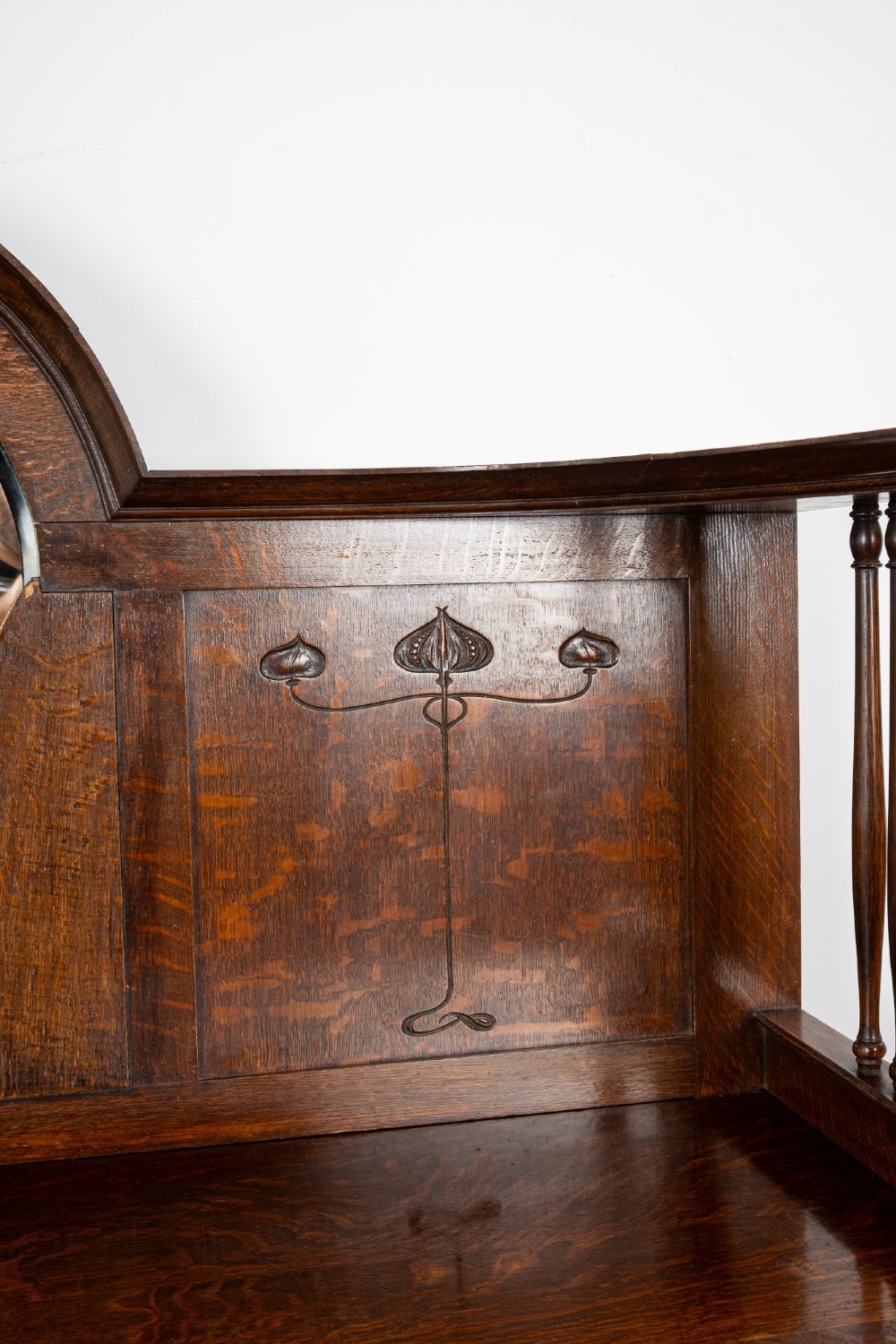 Antique Arts & Crafts Oak Sideboard with Mirror & Art Nouveau Detail c.1900 View IX