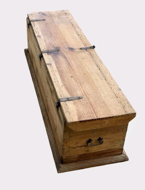 ANTIQUE PINE LARGE CHEST STORAGE TRUNK - ADDITIONAL PHOTO 3