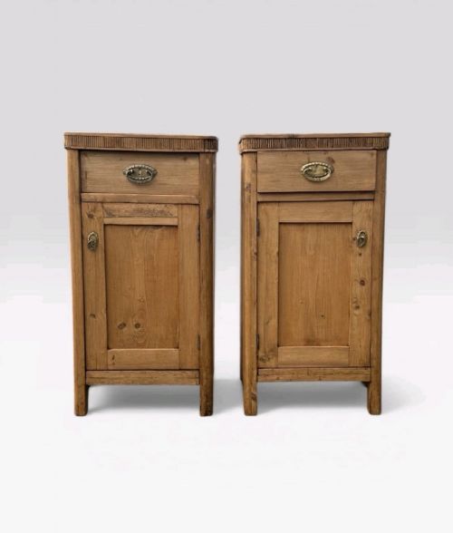 PAIR ANTIQUE PINE BEDSIDE CABINETS RUSTIC VICTORIAN NIGHTSTANDS STORAGE UNIT