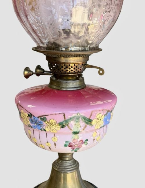 ANTIQUE VICTORIAN CRANBERRY GLASS OIL LAMP HAND PAINTED FONT SHADE - ADDITIONAL PHOTO 6