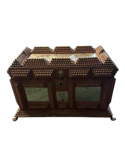 LATE VICTORIANEARLY 20TH SWEETHEART TRAMP ART BOX - ADDITIONAL PHOTO 1