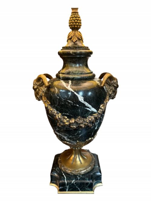 PAIR OF 19TH CENTURY FRENCH MARBLE URN LAMPS - ADDITIONAL PHOTO 2