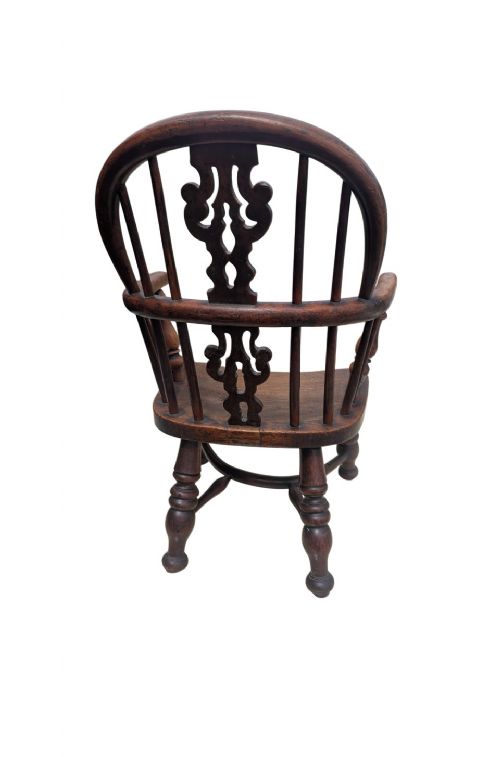 19TH CENTURY CHILDS WINDSOR ELBOW CHAIR - ADDITIONAL PHOTO 2
